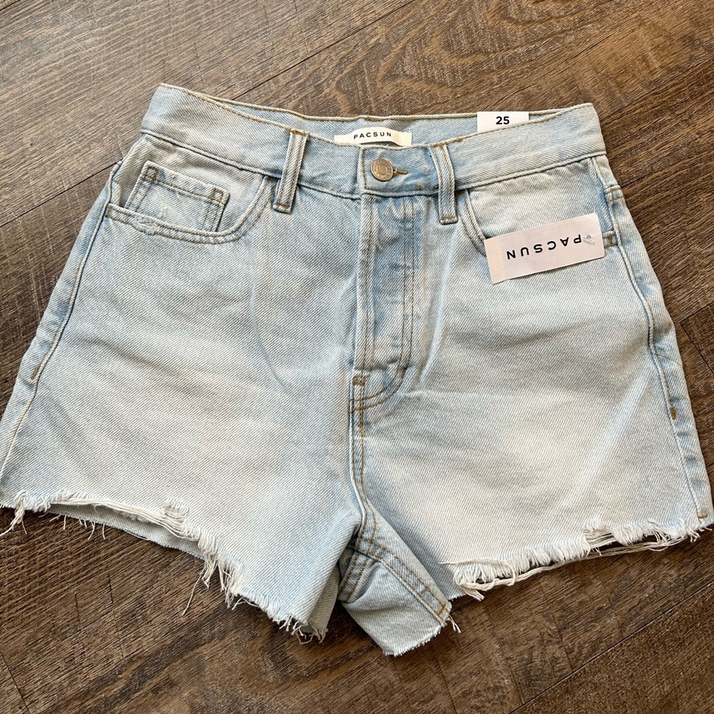 NWT PacSun vintage high rise denim shorts